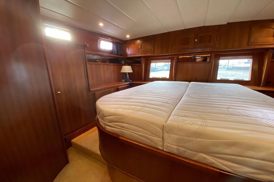 Holterman - 44 Royal Class