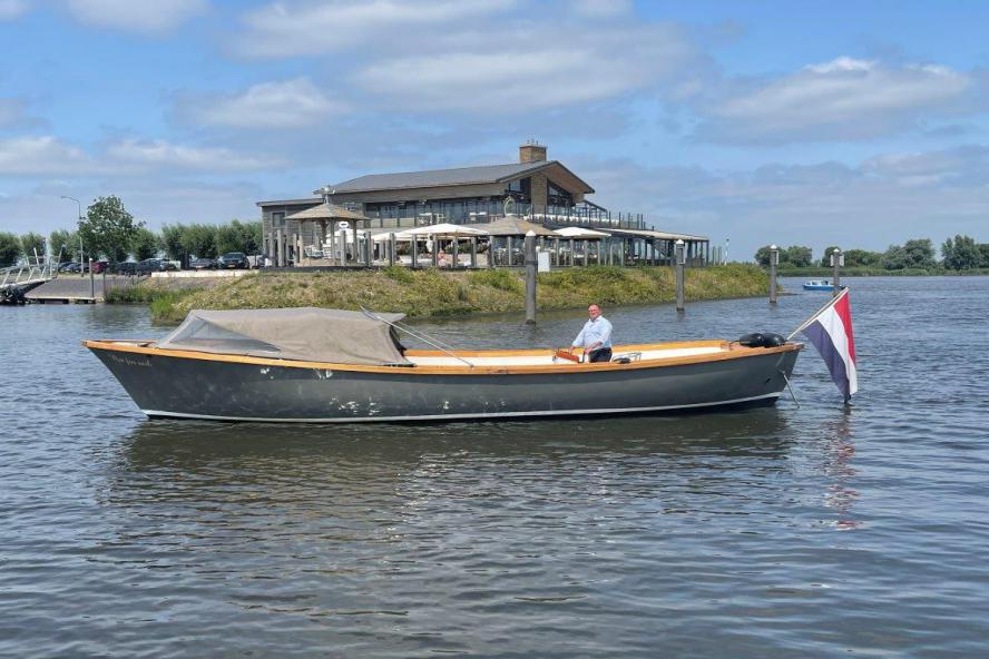 van sterkenburg yachting