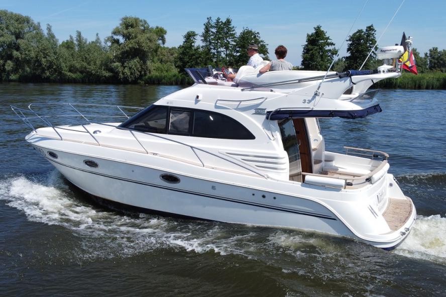 Galeon - 330 FLY