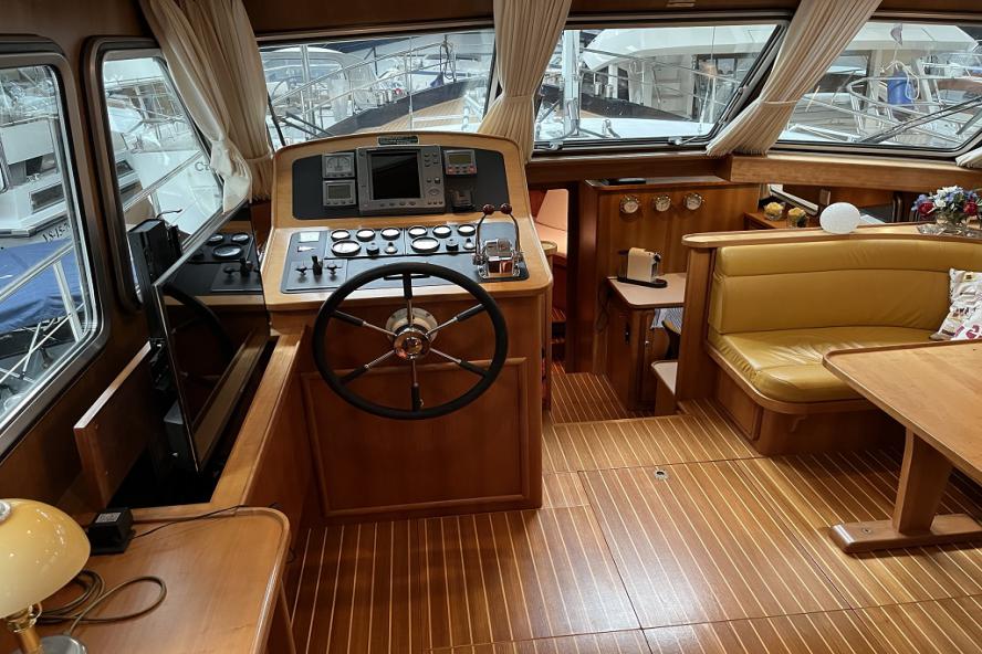 Linssen - Grand Sturdy 470 AC Twin