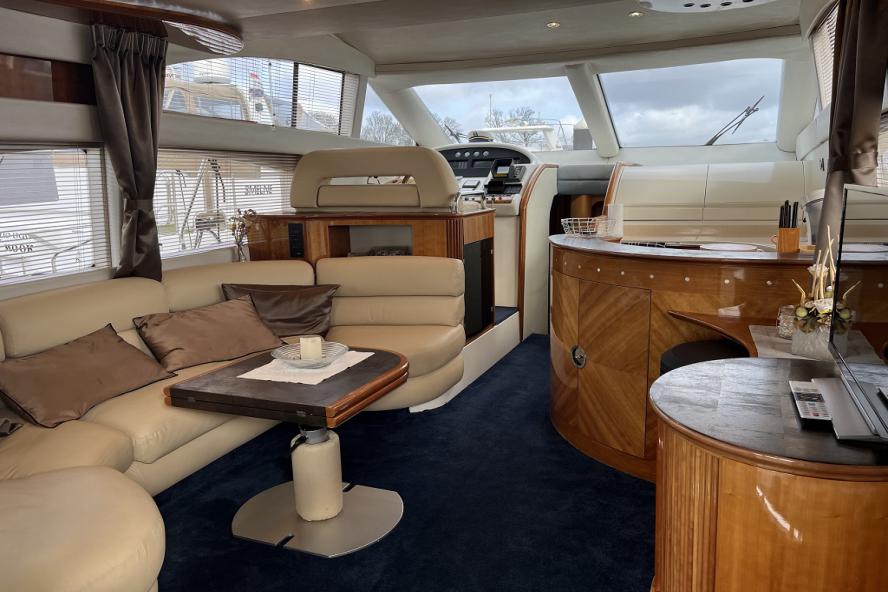 Azimut - 50 Flybridge 