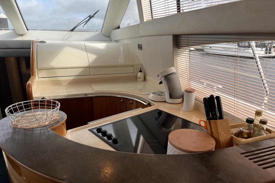 Azimut - 50 Flybridge 