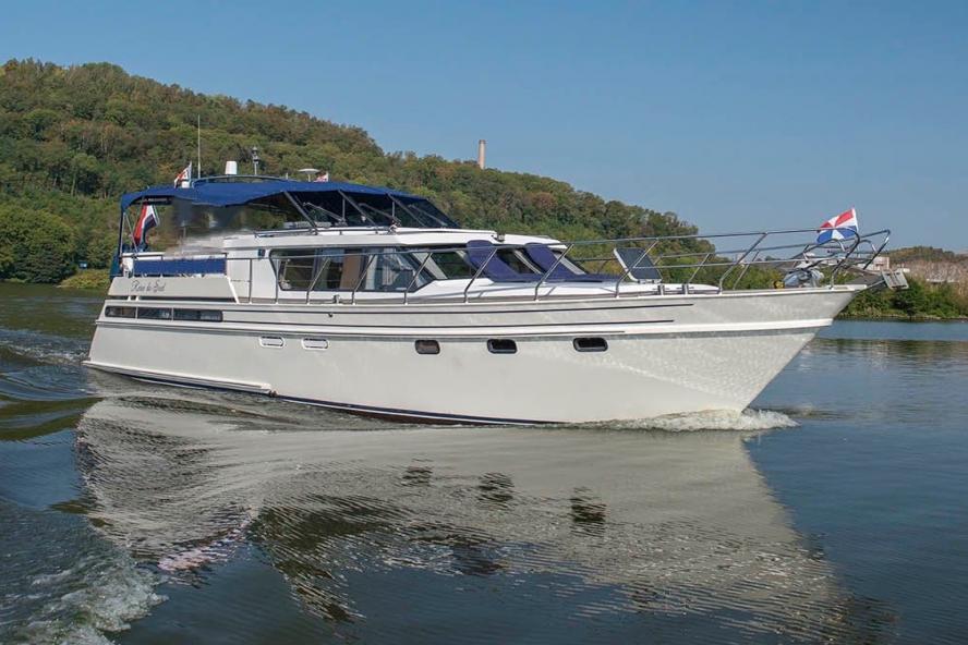 sterkenburg yachting reviews