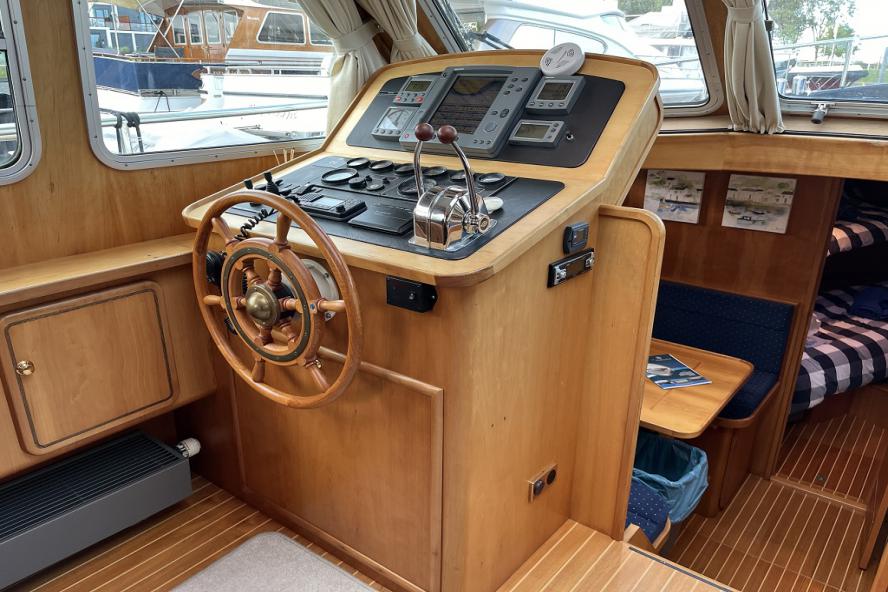 Linssen - Grand Sturdy 430 AC Twin