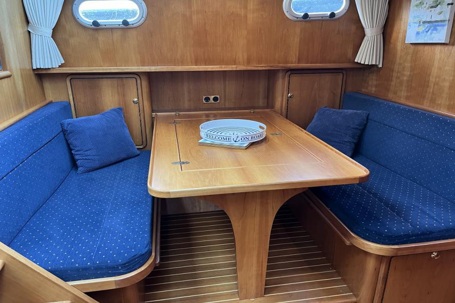 Linssen - Grand Sturdy 430 AC Twin