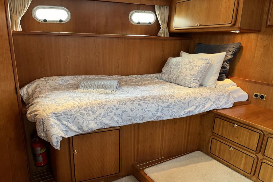 Linssen - Grand Sturdy 430 AC Twin